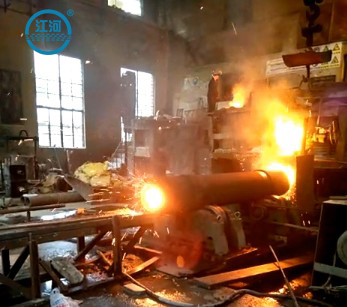 稀土合金耐磨管道生產(chǎn)過程