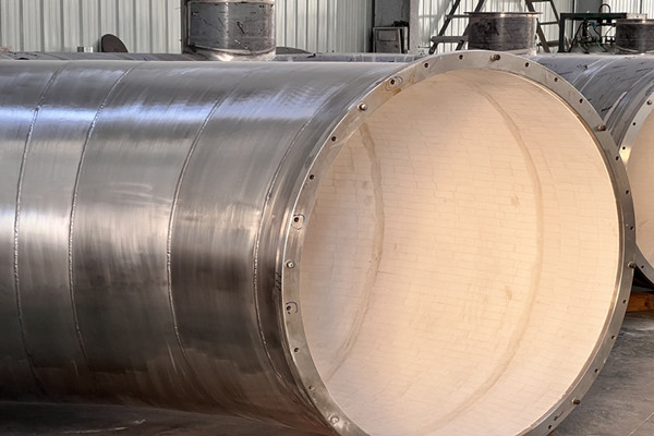 不銹鋼內(nèi)襯陶瓷管件適用哪種行業(yè)？