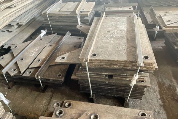 堆焊耐磨復合板哪家質(zhì)量好