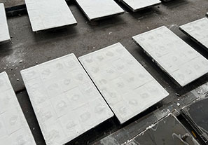 尋找靠譜氧化鋁耐磨陶瓷襯板廠家？這份指南請(qǐng)收好！